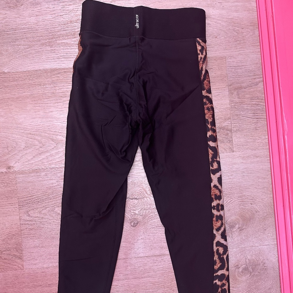 Ultracor Women's Black Leopard Print Skinny Leggings Size M Elastic Waist